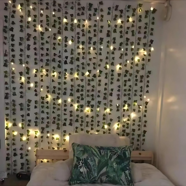 Cortina de luz de 3x3 más 12 tiras de hiedra artificial de 3 mts de largo☘️🌿🍃 - Imagen 2